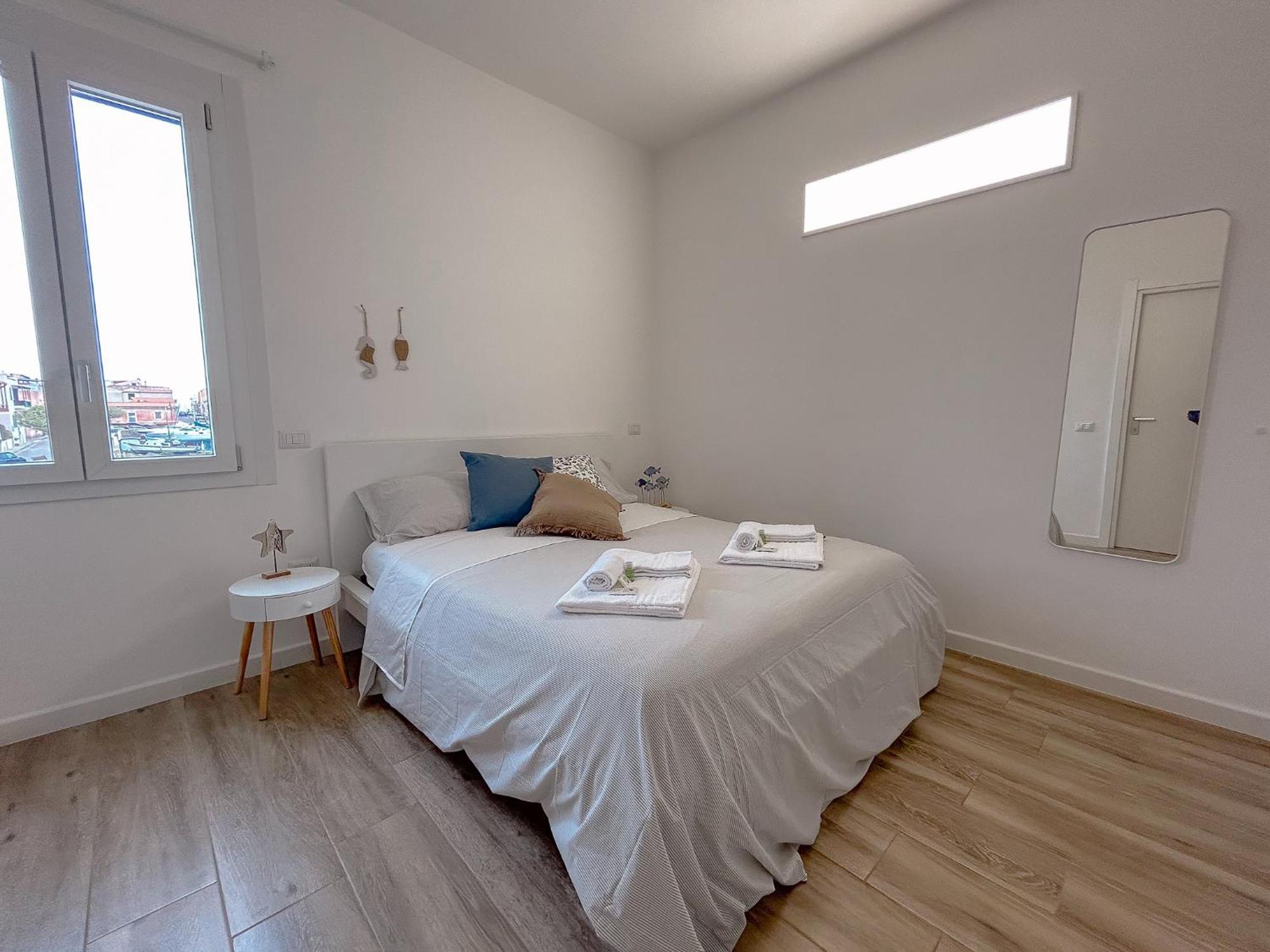 La Marina - Rooms In Стинтино Экстерьер фото