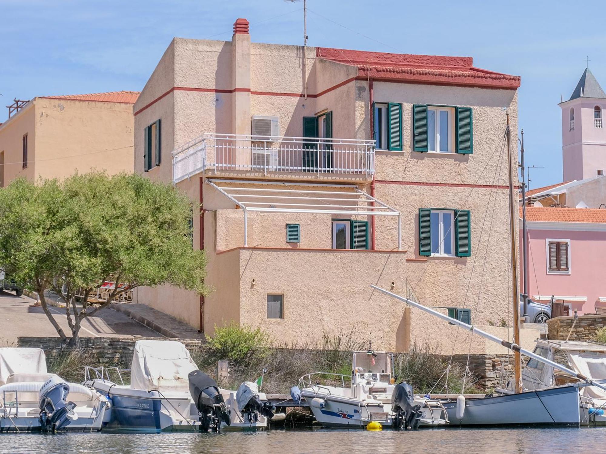 La Marina - Rooms In Стинтино Экстерьер фото